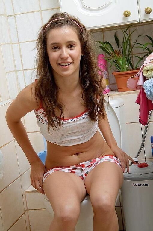 Я люблю леди в туалете