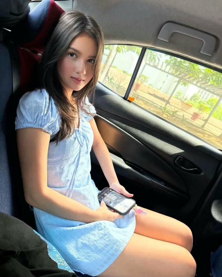 ミニスカート