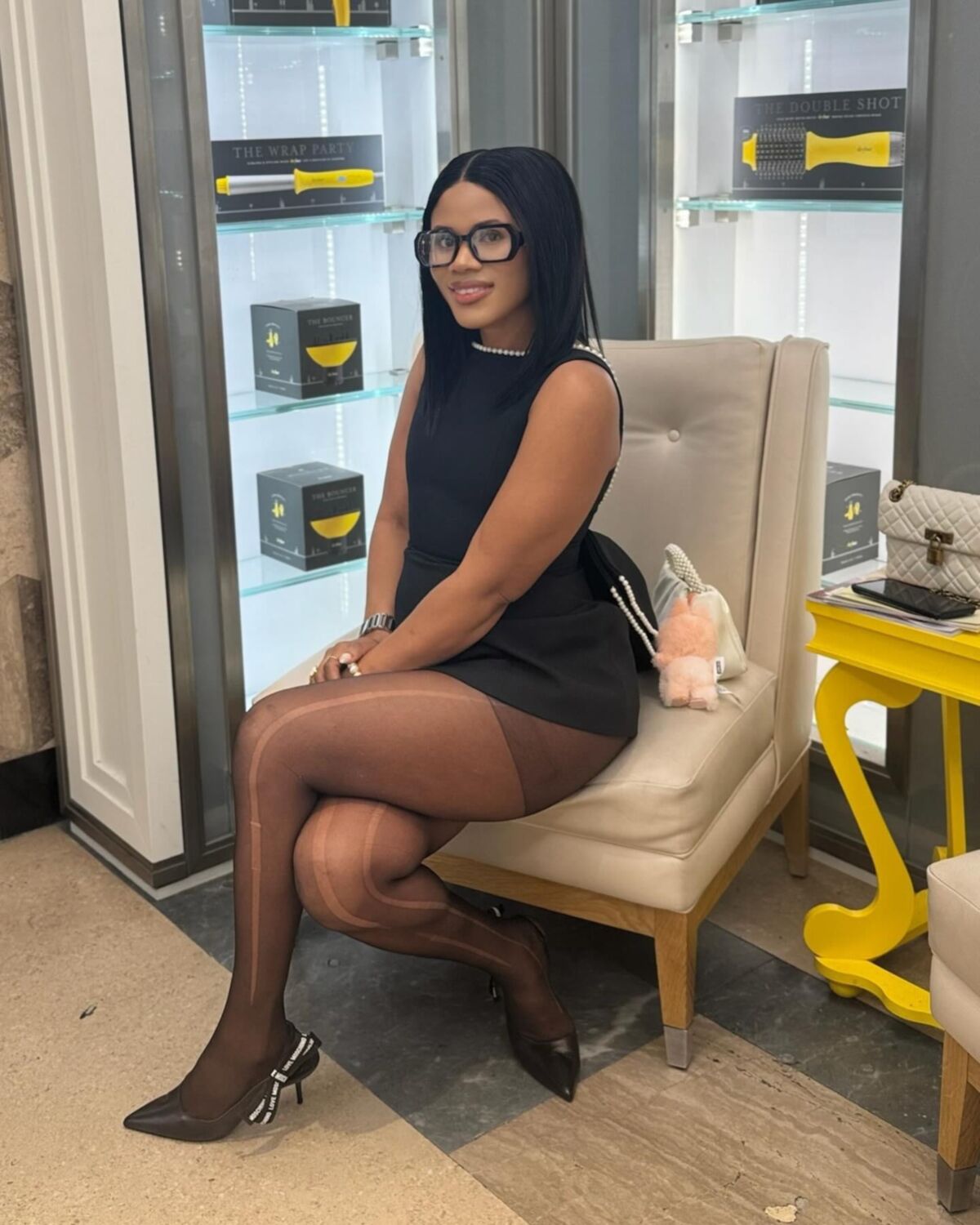 Ebony Pantyhose Beauties 