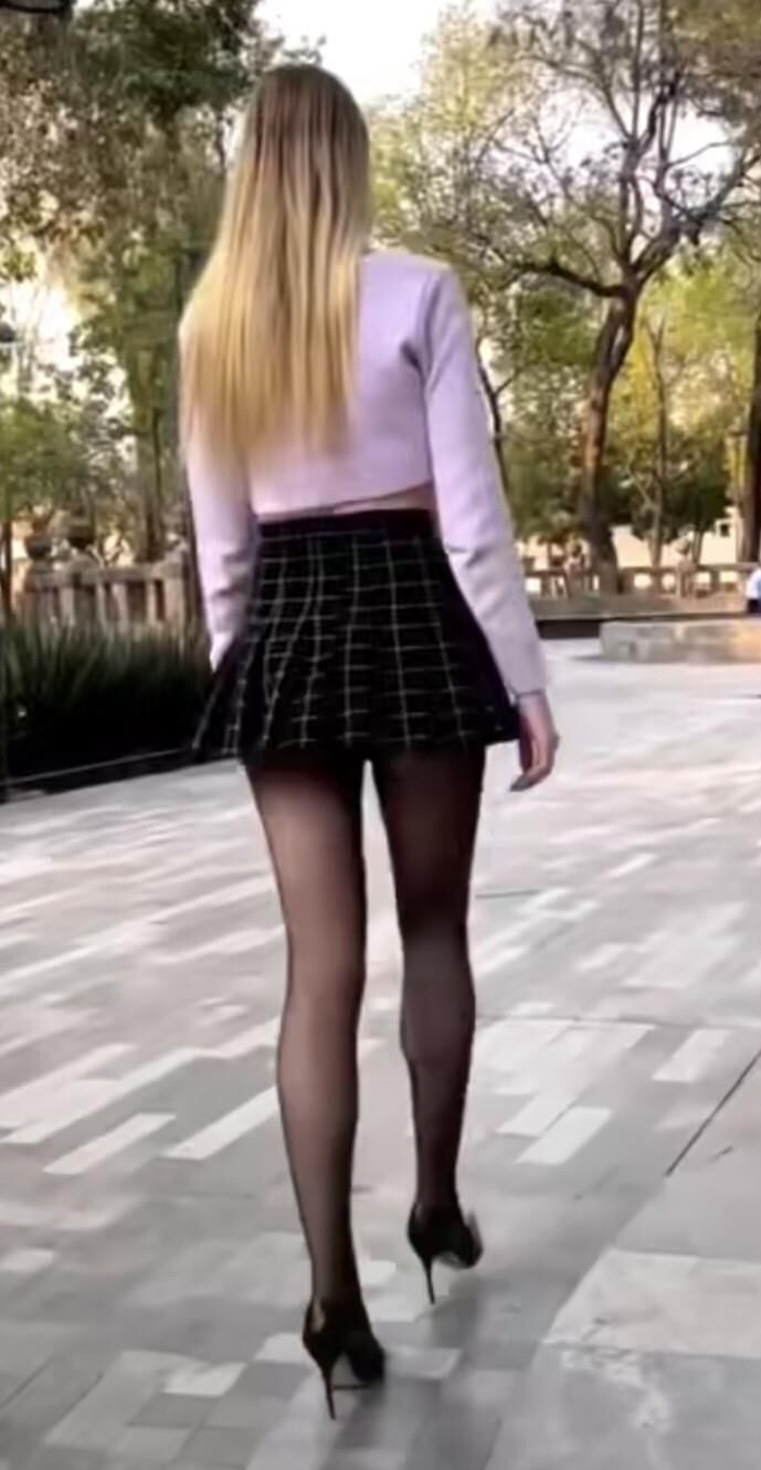 ミニスカート