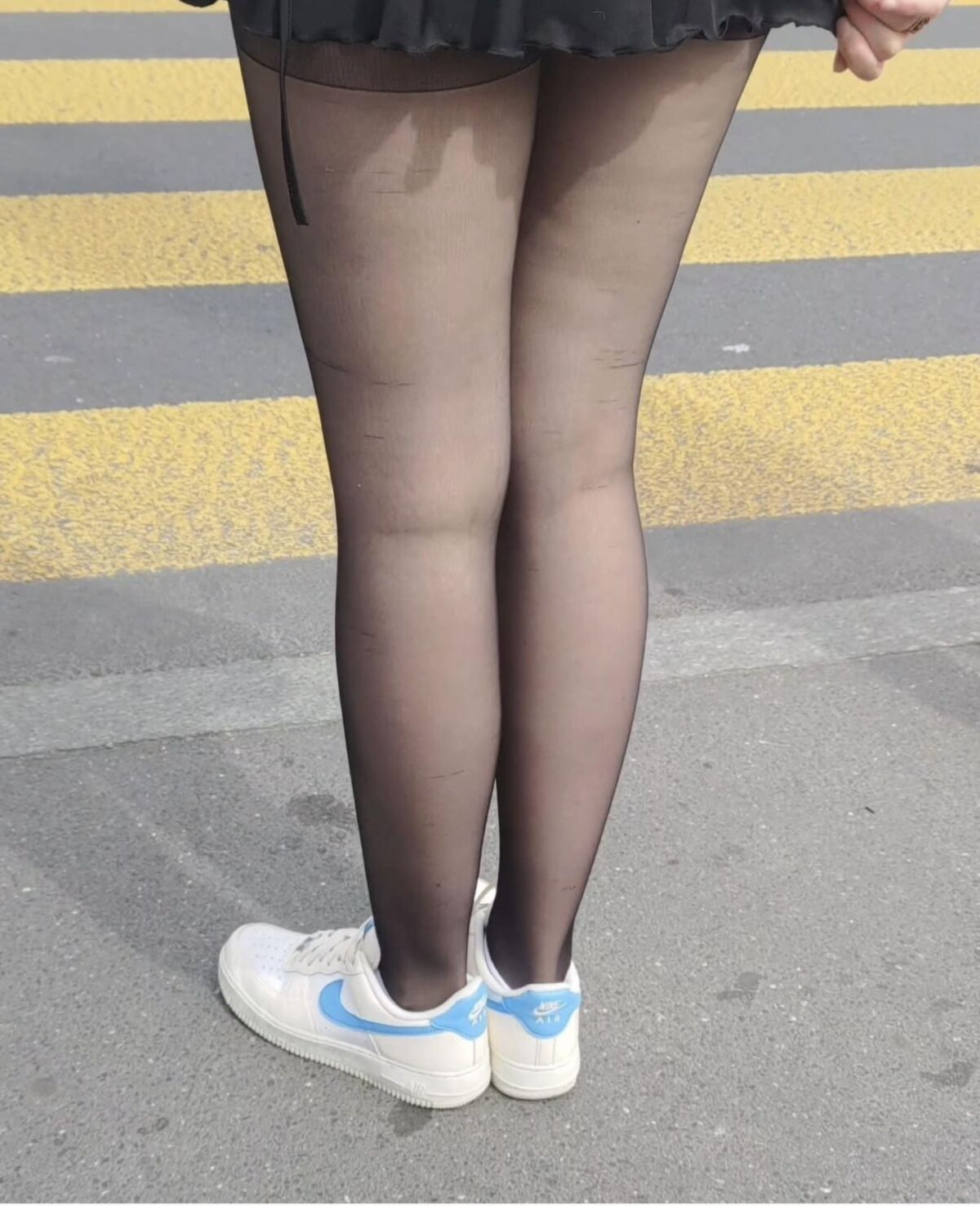 率直なタイツ
