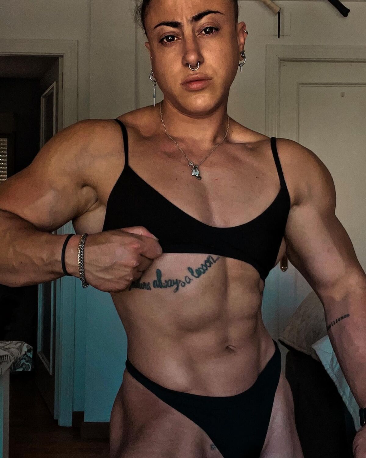 Mar V