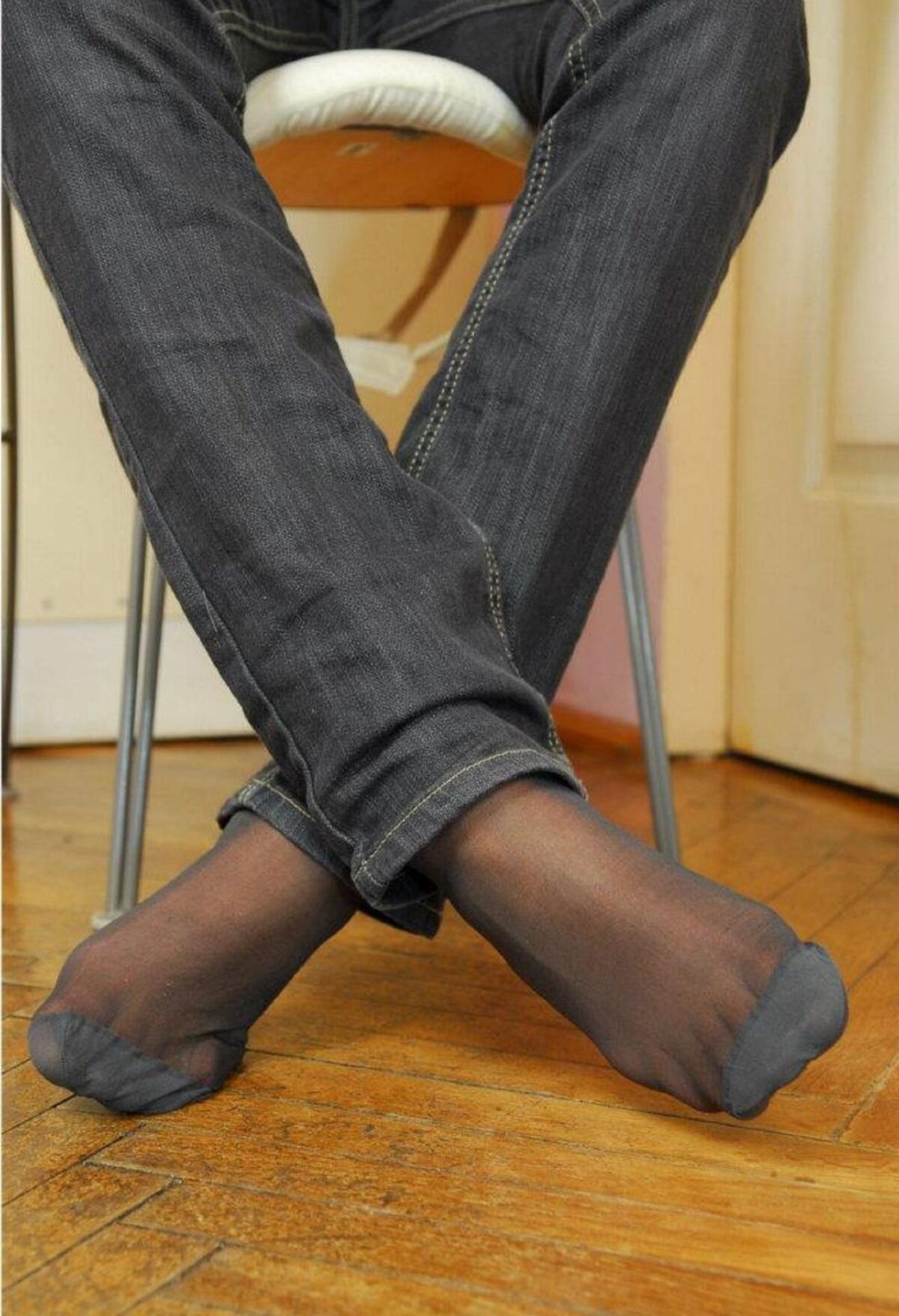 pied de nylon puant