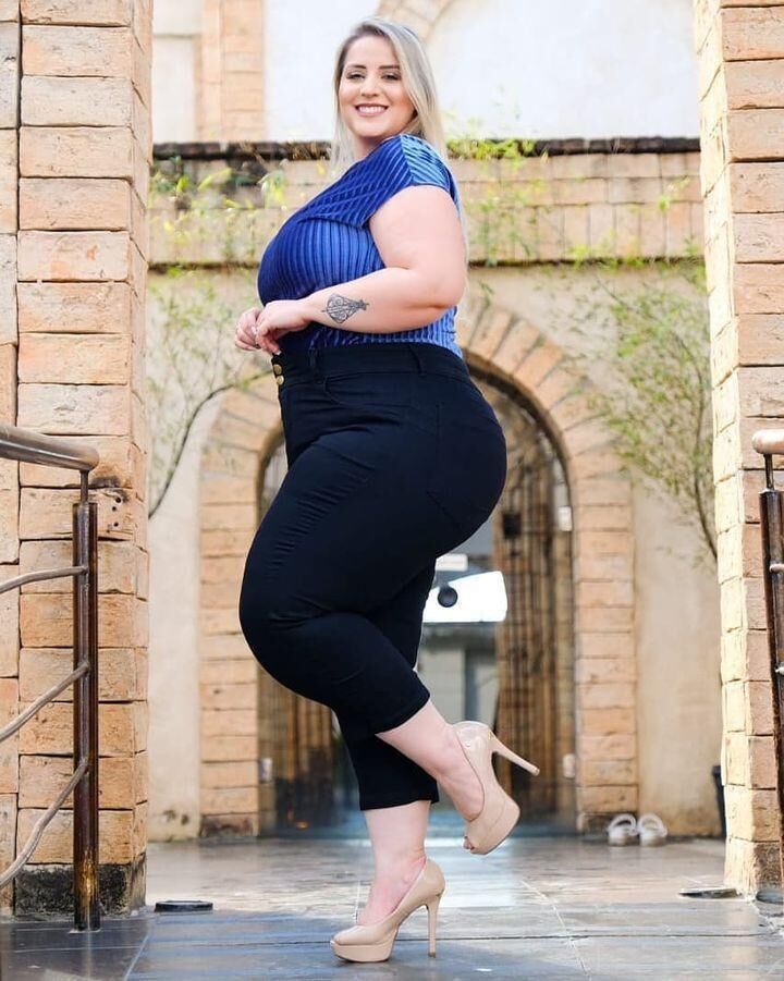 Pawgs and BBWs A Call To Big Sexy Arms