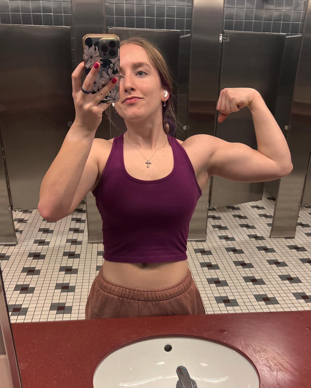 Random Muscle Girls 