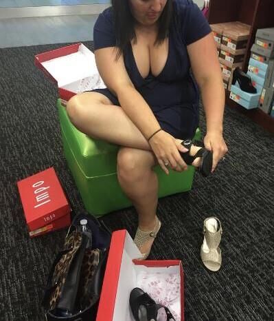 I WANT TO JERK OFF IN SHOE STORES!!! #
