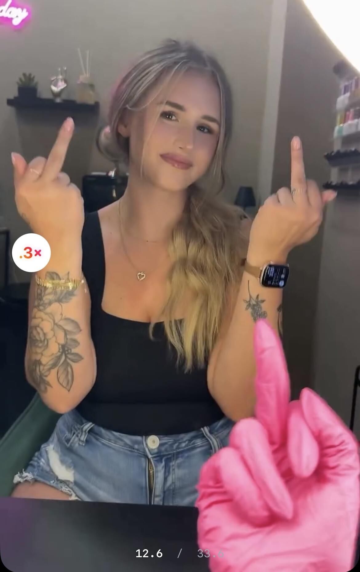 Sexy babe