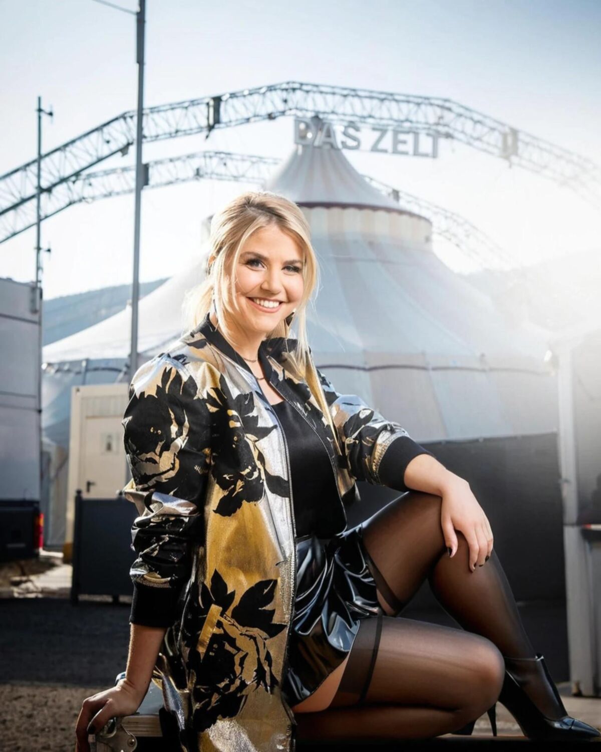 ナイロンのAI Beatrice Egli