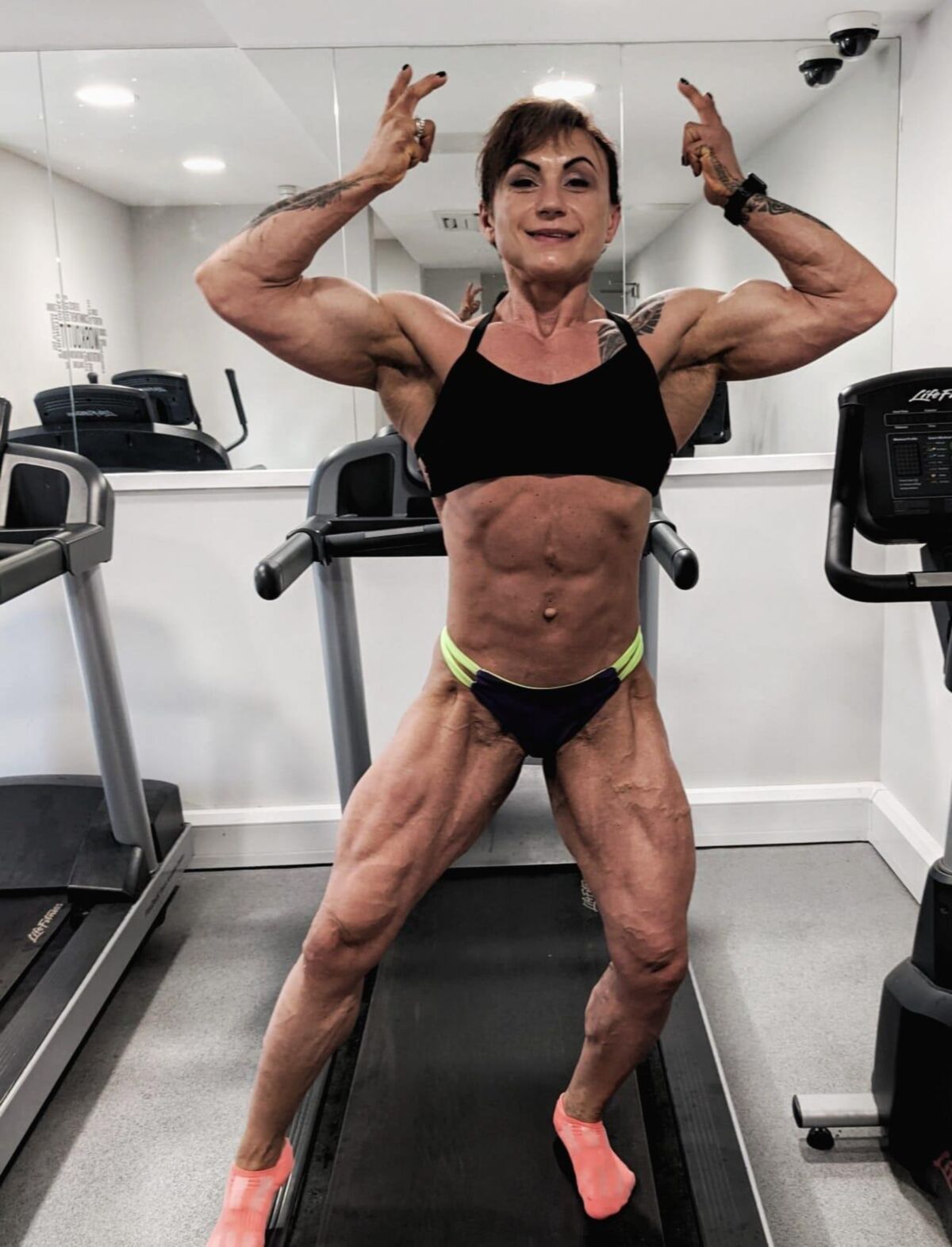Random Muscle Girls 