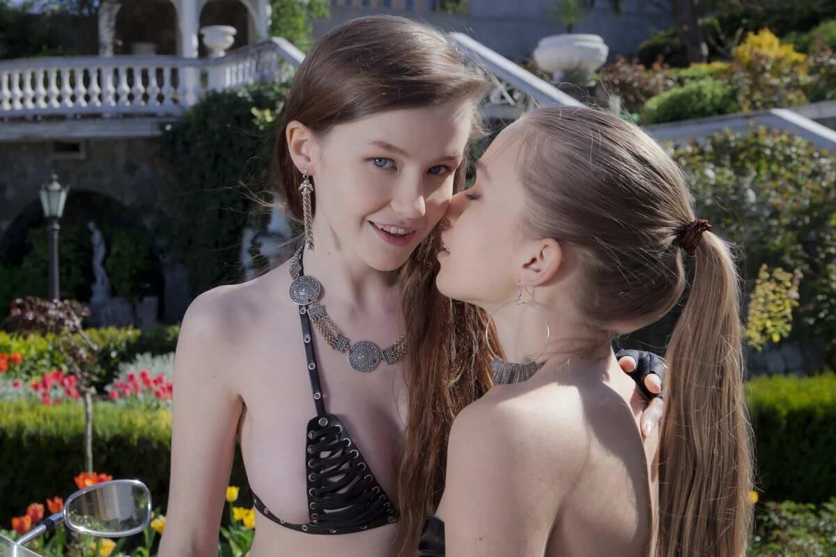 Emily Bloom & Milena D Nisake