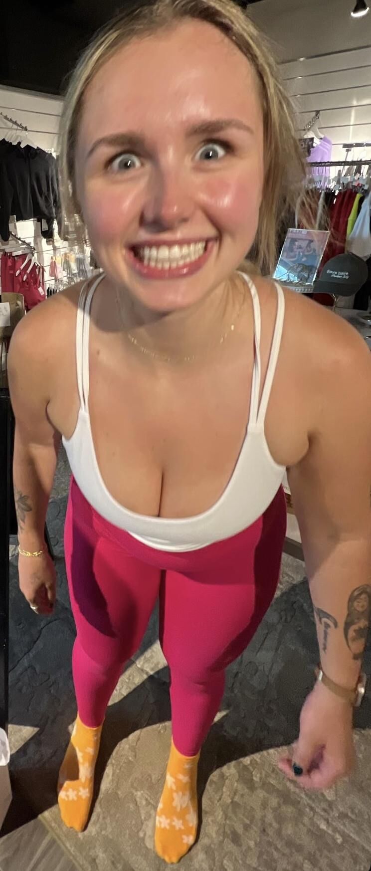 Sexy babe 