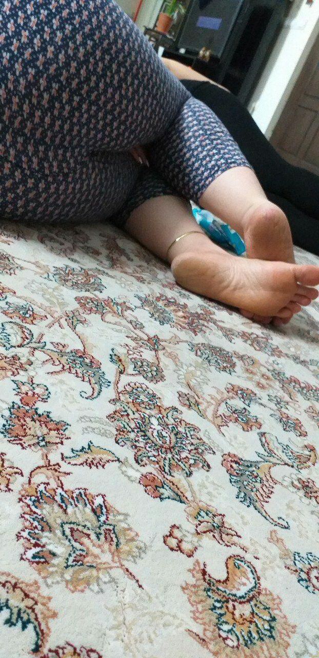 Откровенные домохозяйки ноги