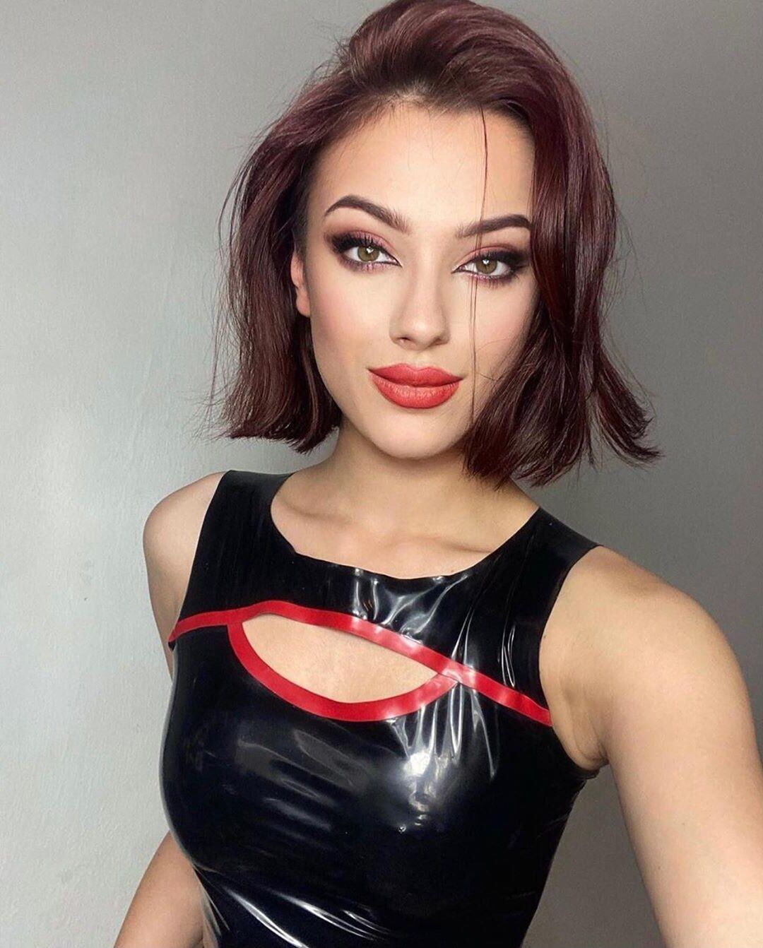 Femdom Senhora