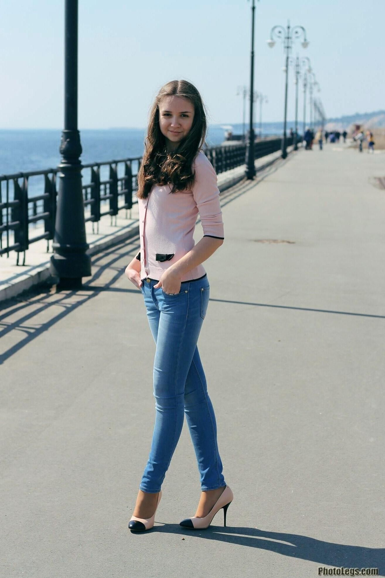 Sexy Leggy Girls 