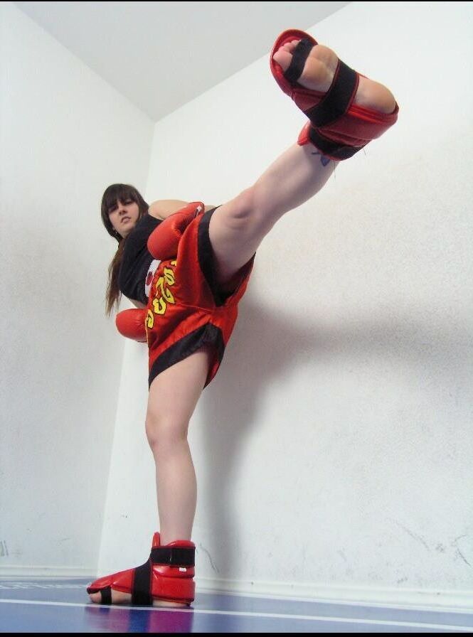 Classe de boxe de coup de pied atom