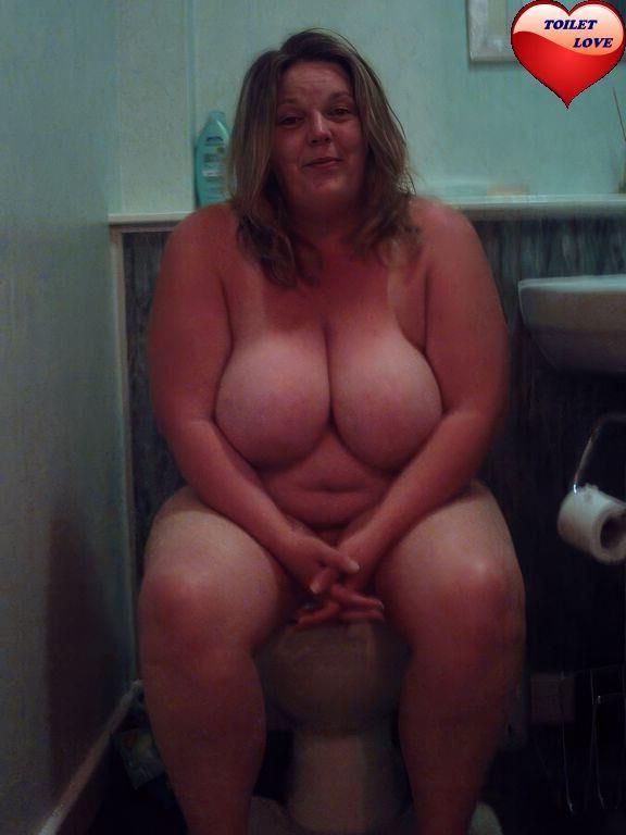 I WANT TO BE YOUR TOILET SLAVE