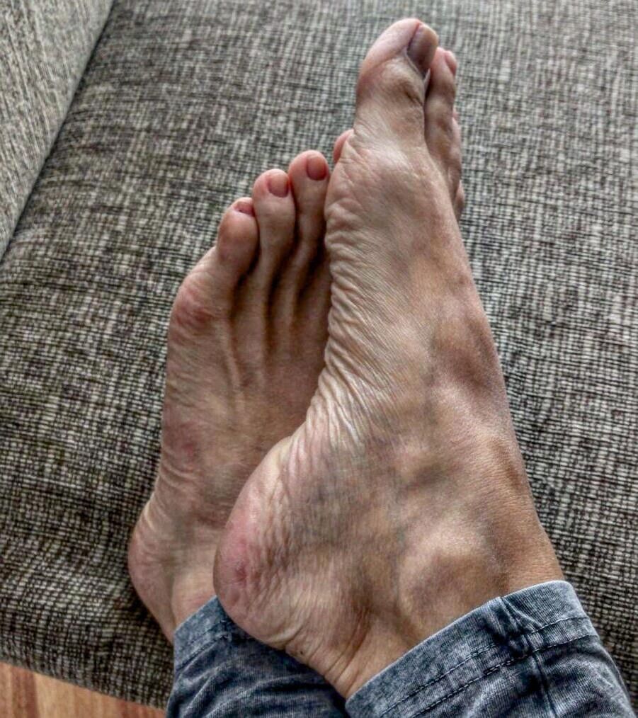 Pieds et semelles