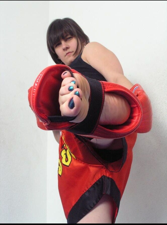Classe de boxe de coup de pied atom