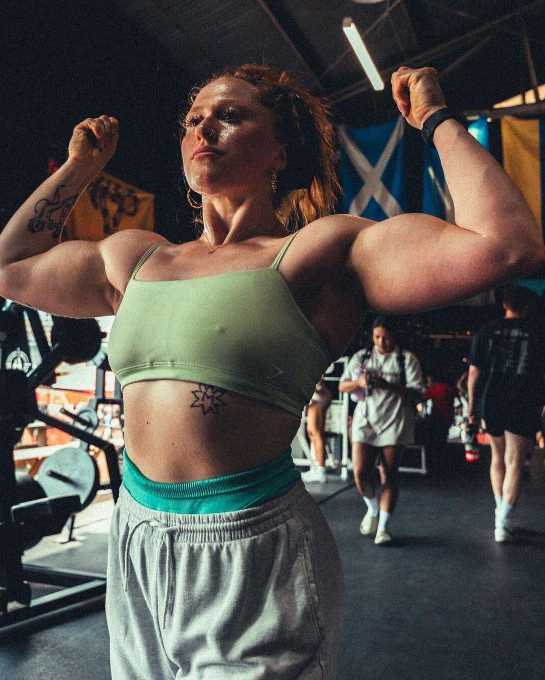 Random Muscle Girls 