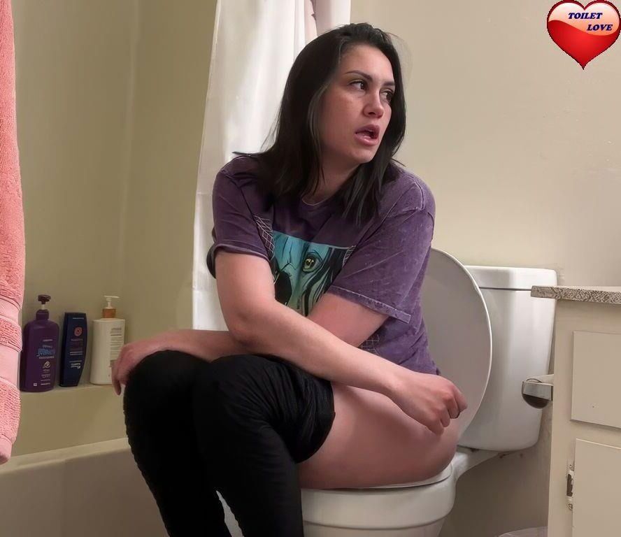 I WANT TO BE YOUR TOILET SLAVE