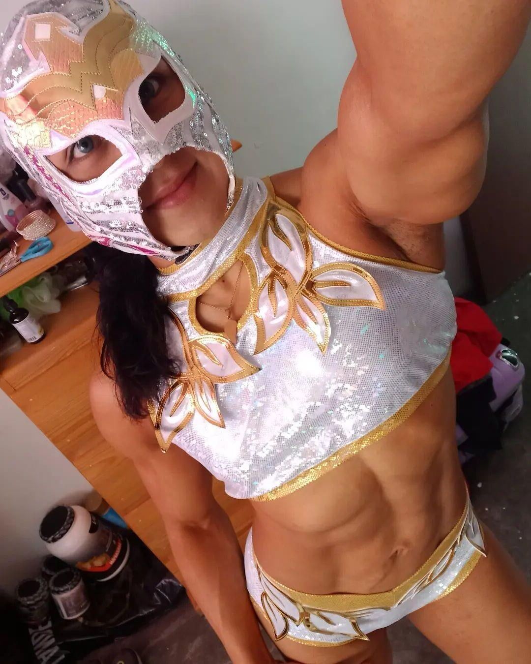Random Muscle Girls 