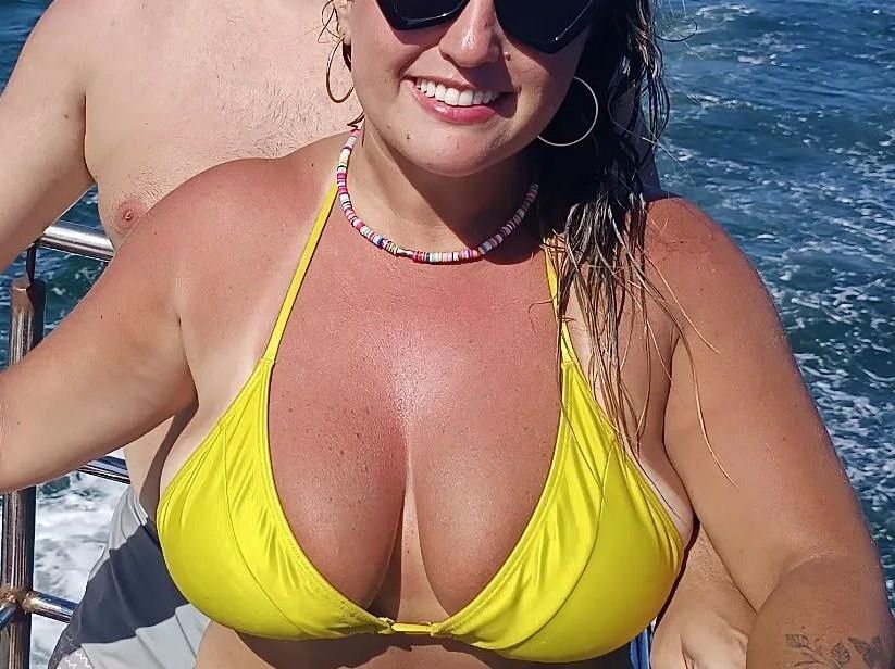 RANDOM SLUTS
