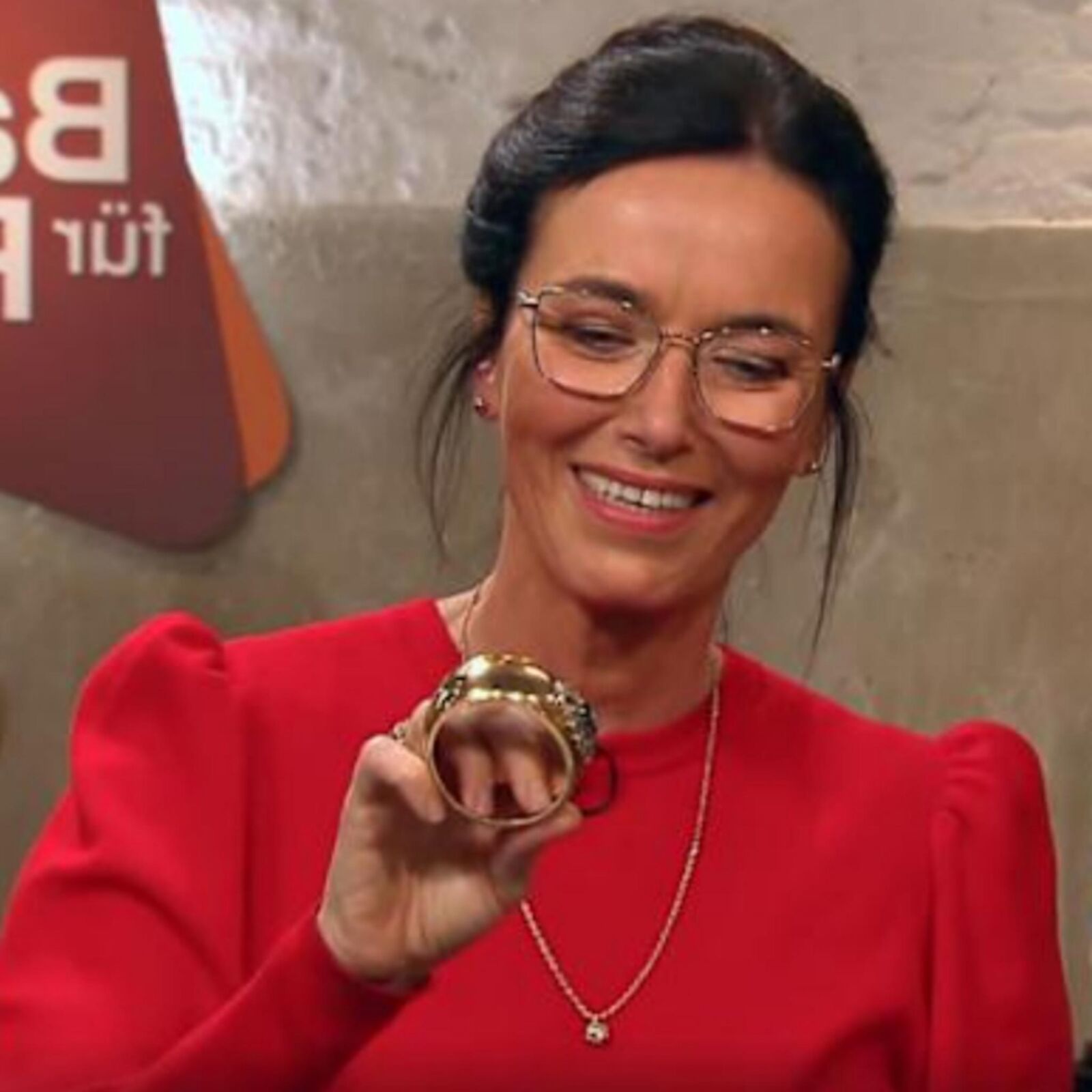 Frau Dr. Heide R. Z. sexy geile Maulhure zum ficken ! 