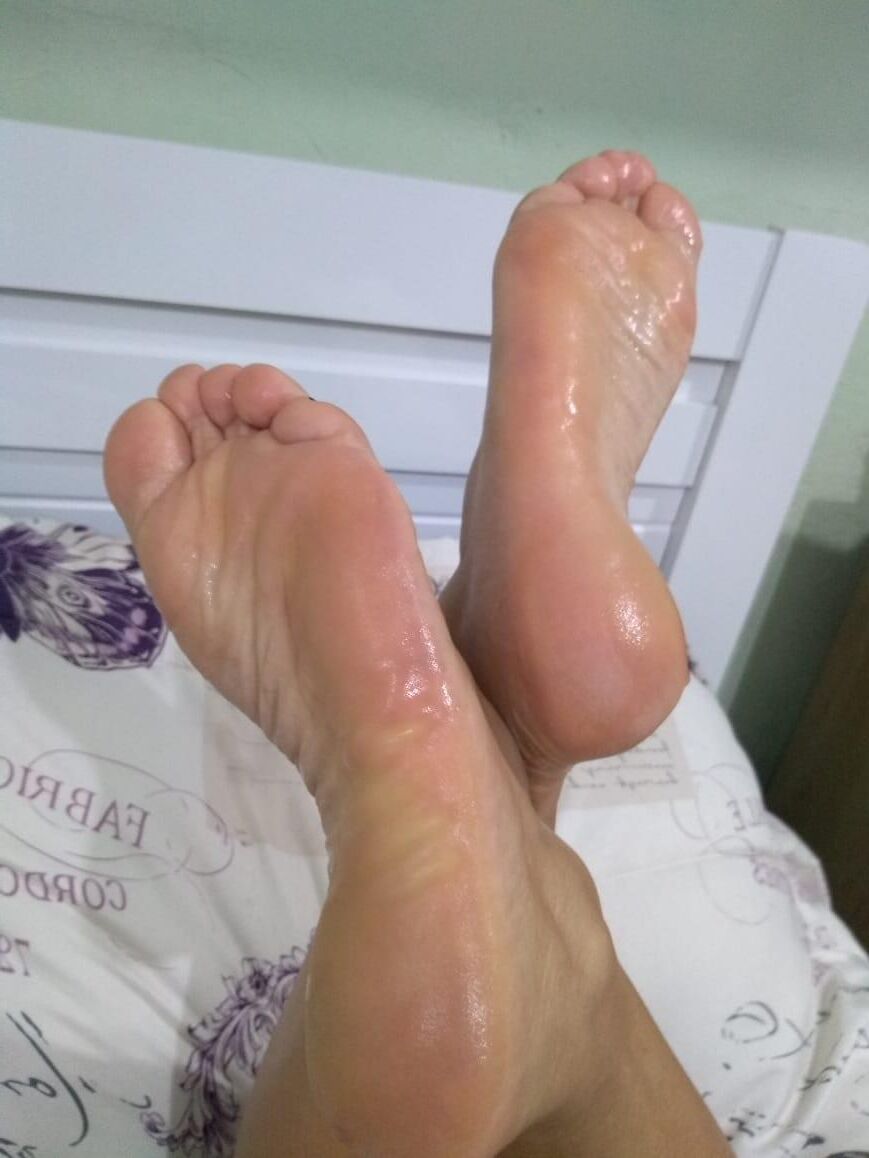 なめた足
