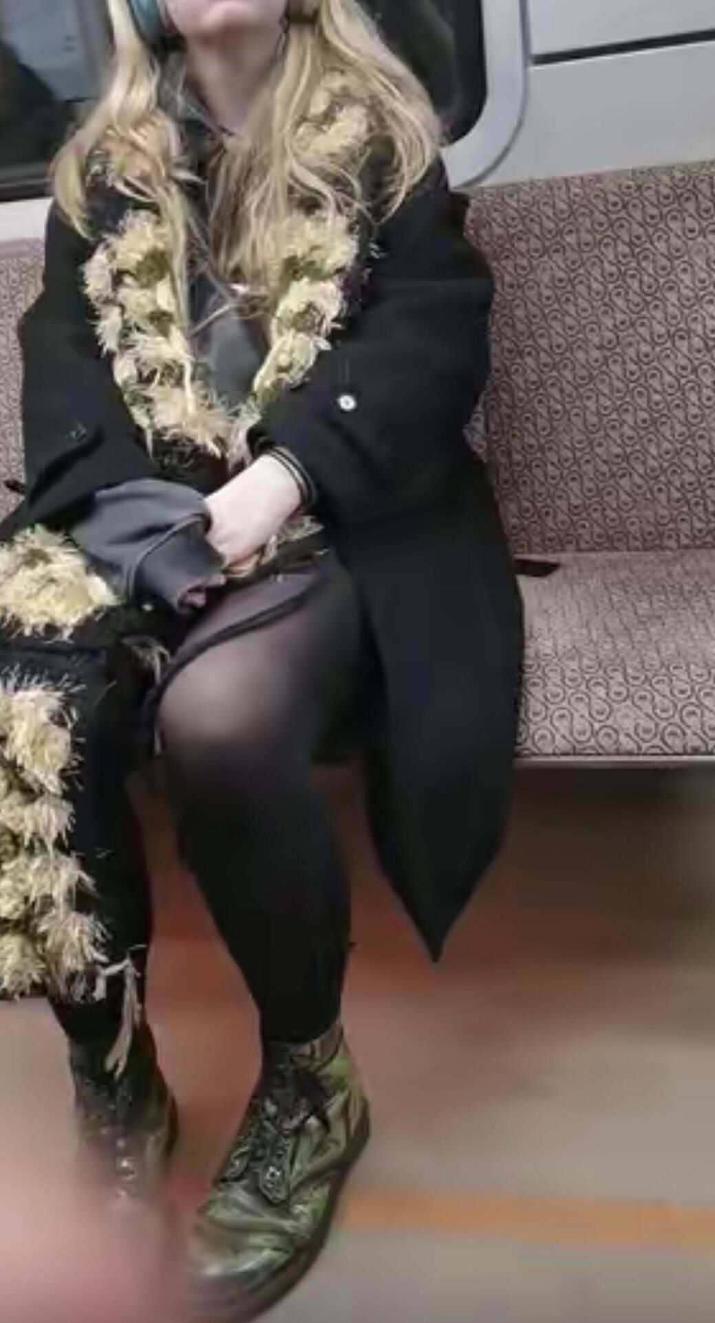 率直なタイツ