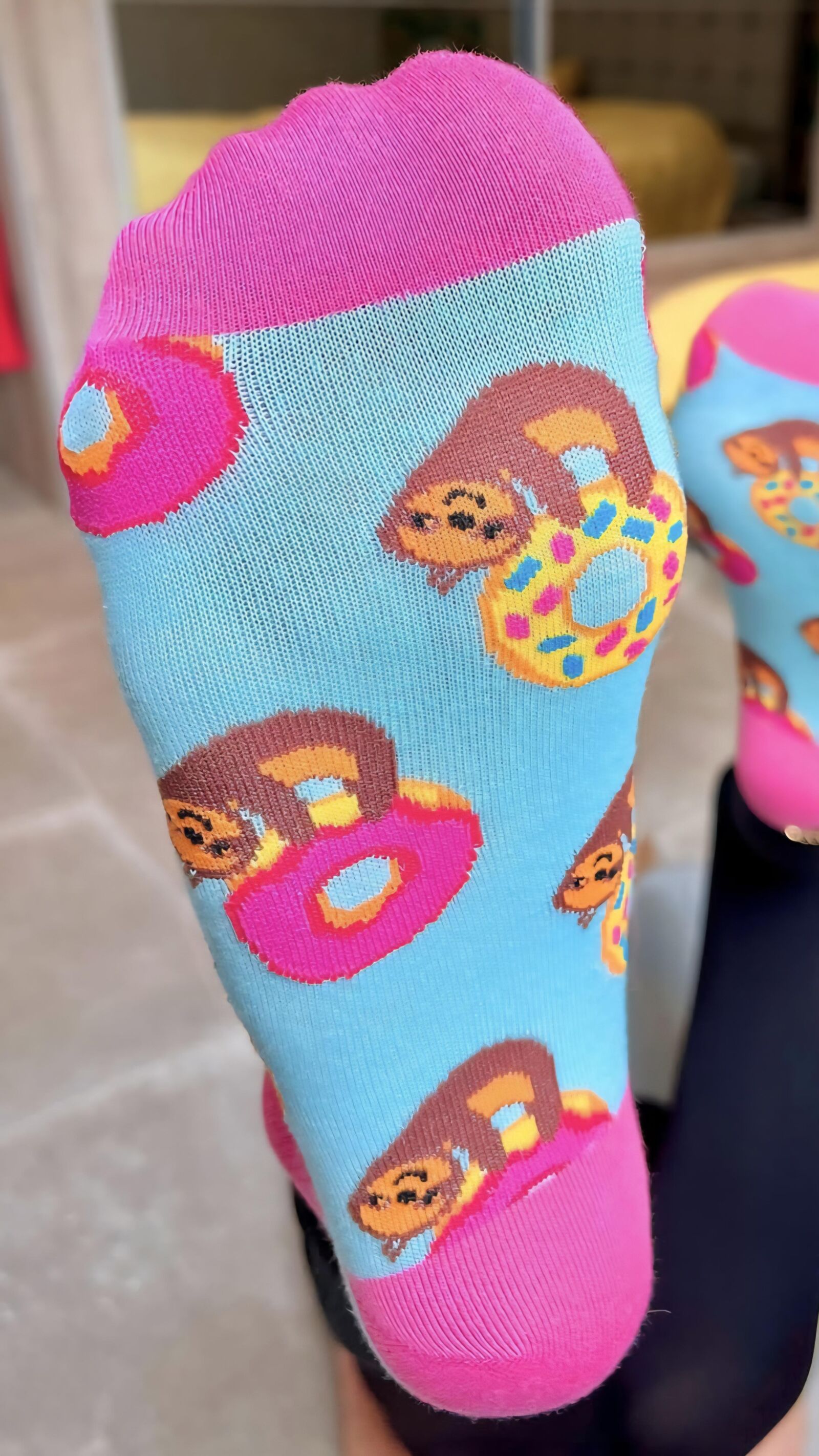 FEET AND SOCKS 