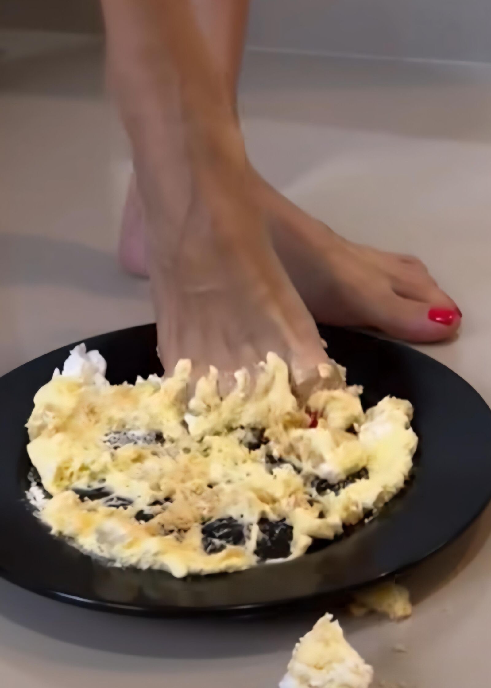 FEET AND FOOD 