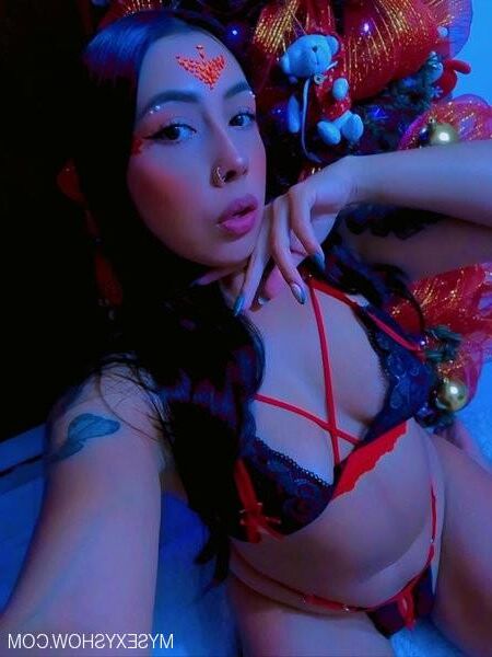 Abbybluez at MySexyShow.com