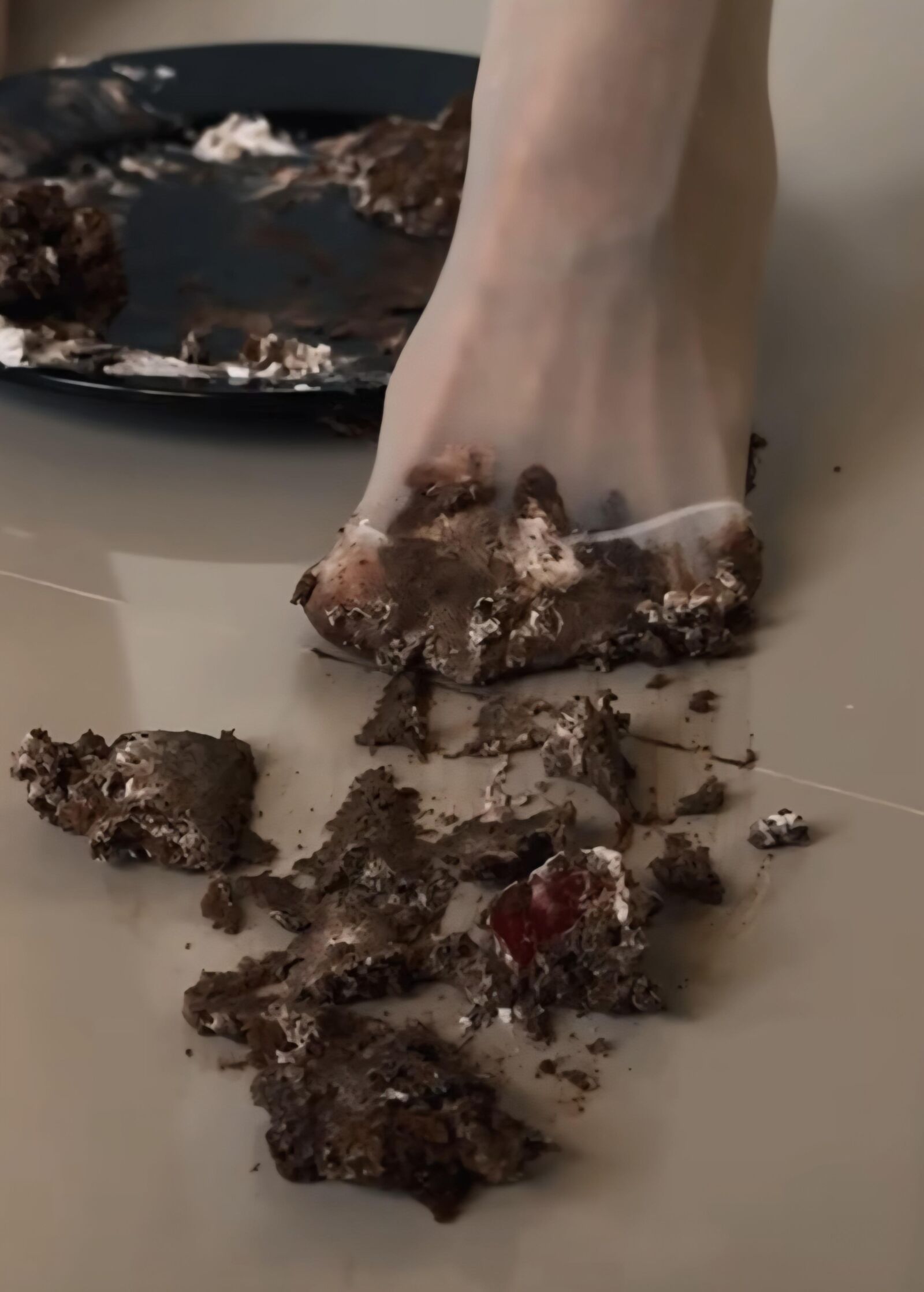 FEET AND FOOD 