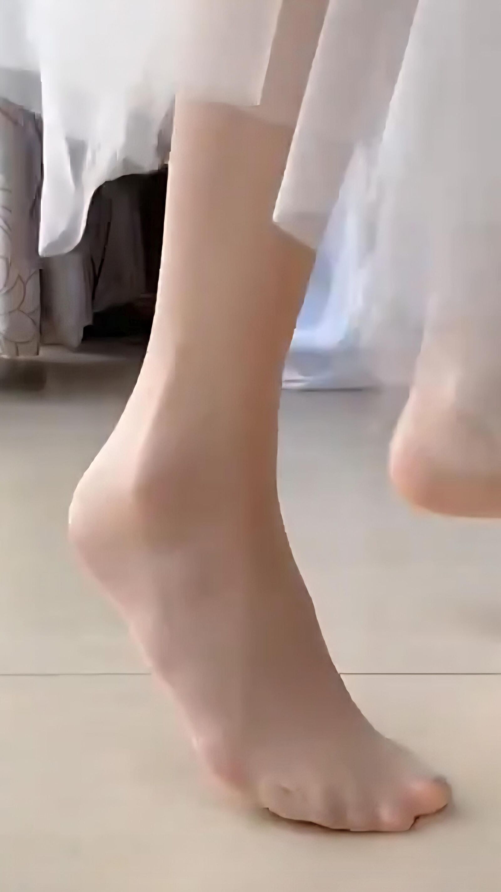 FEET SCHOES LEGS MIX 