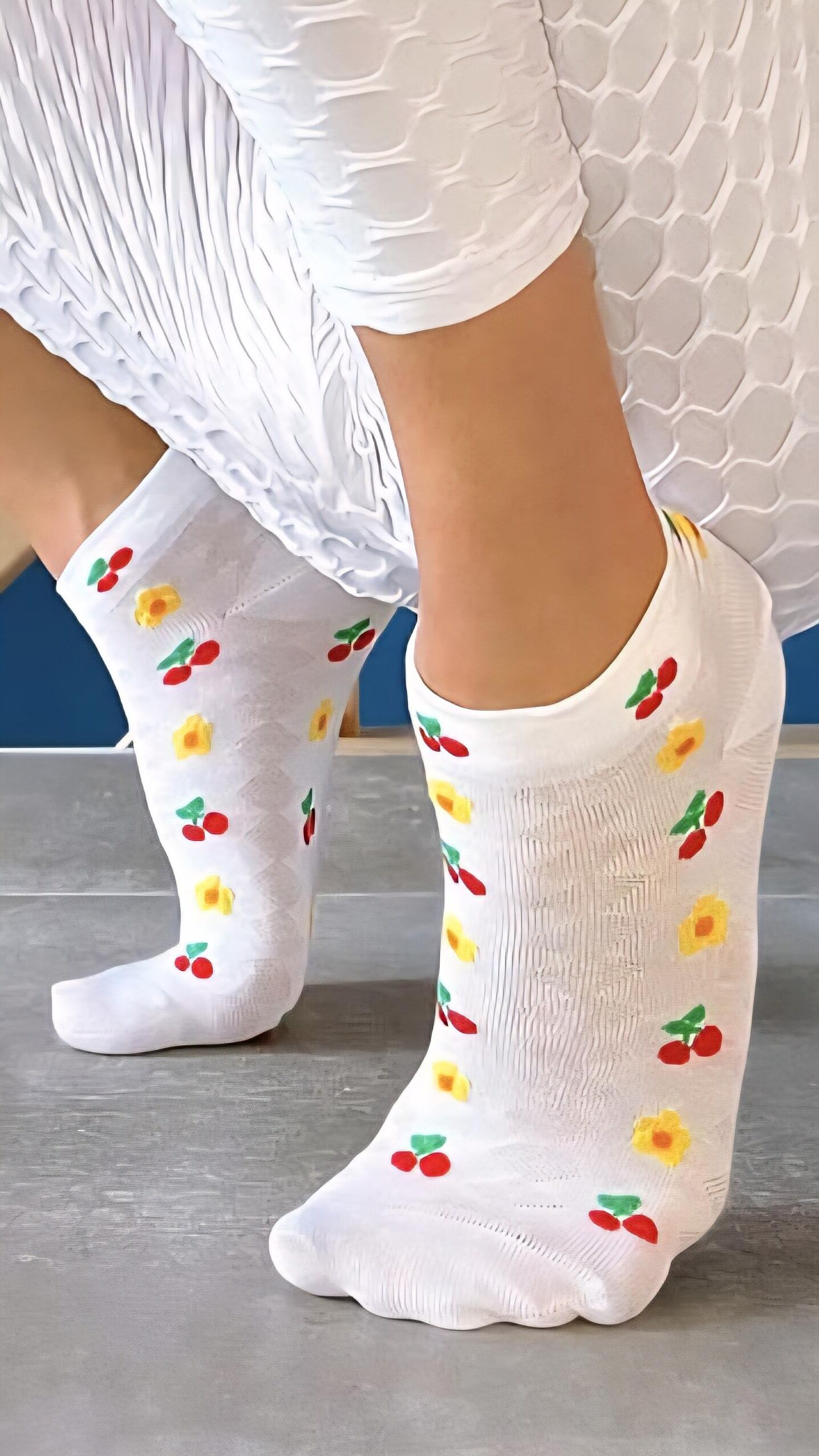 FEET AND SOCKS 