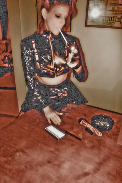 Smoking Table Jack