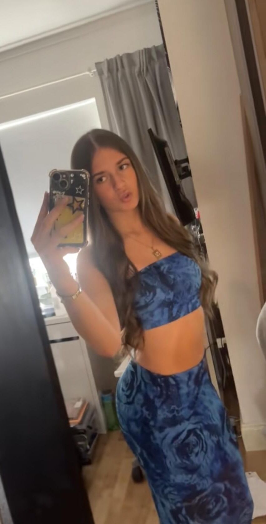Wiktoria adolescente polonês apertada pertence à web agora goza dela