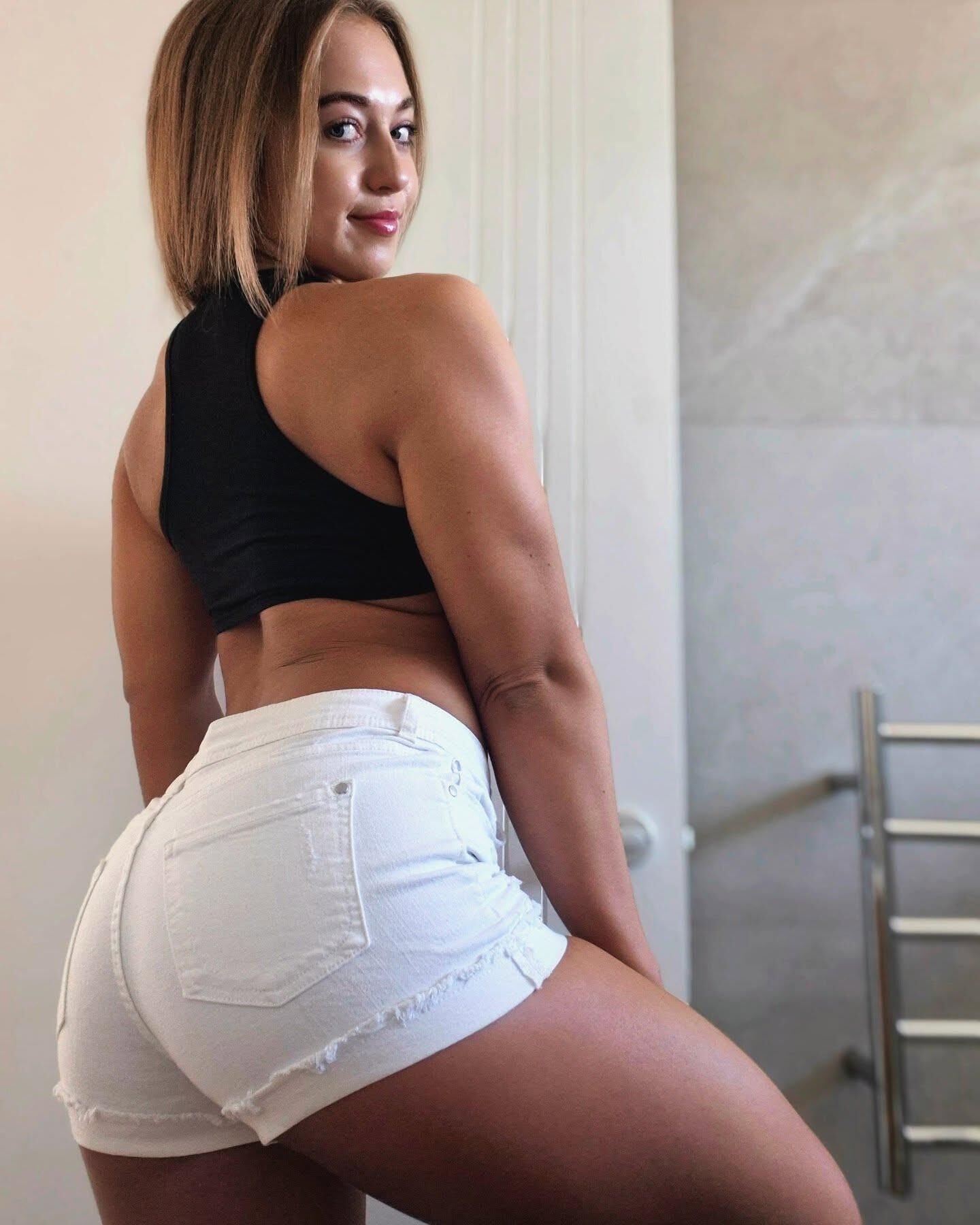 Muscle Girls Thicc e poderoso