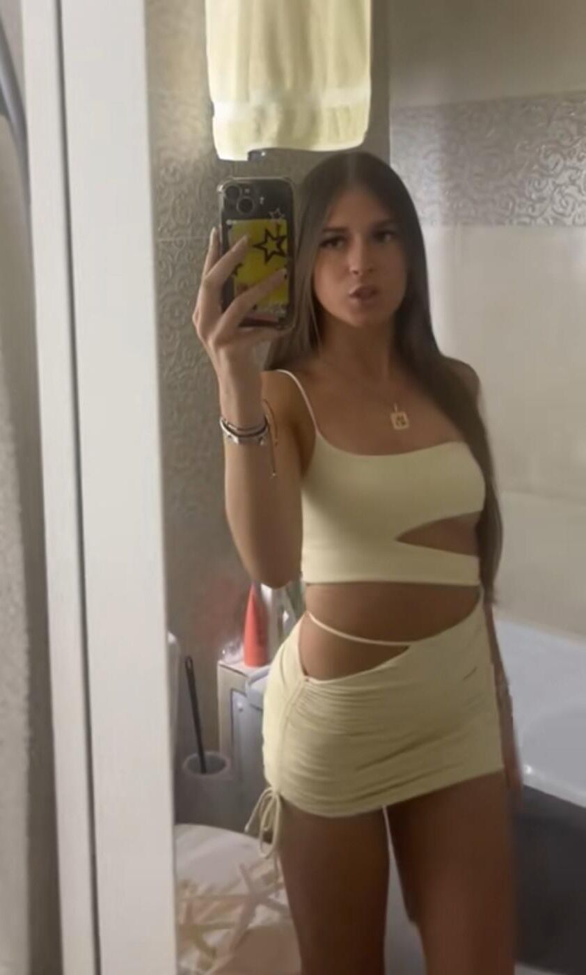 Wiktoria adolescente polonês apertada pertence à web agora goza dela