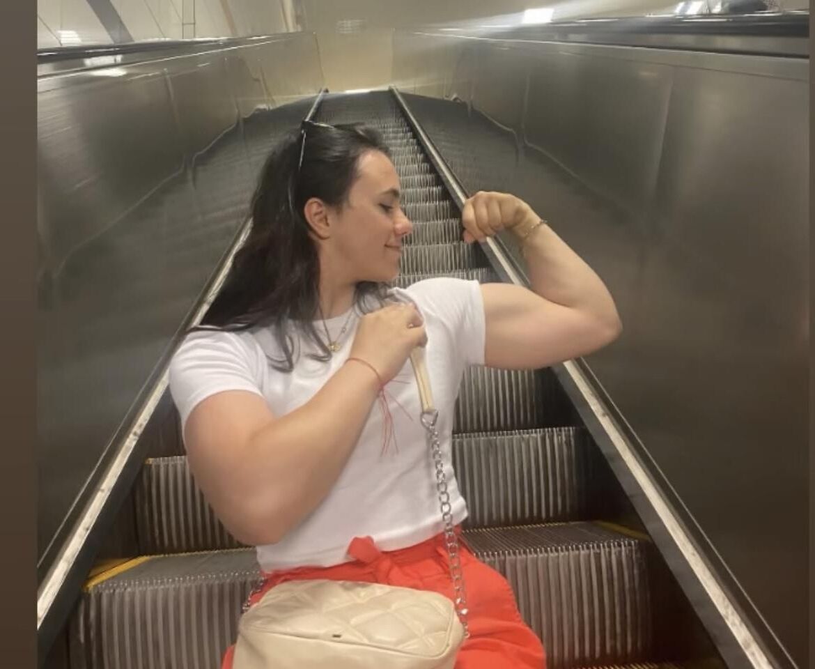 Muscle Girls Thicc e poderoso