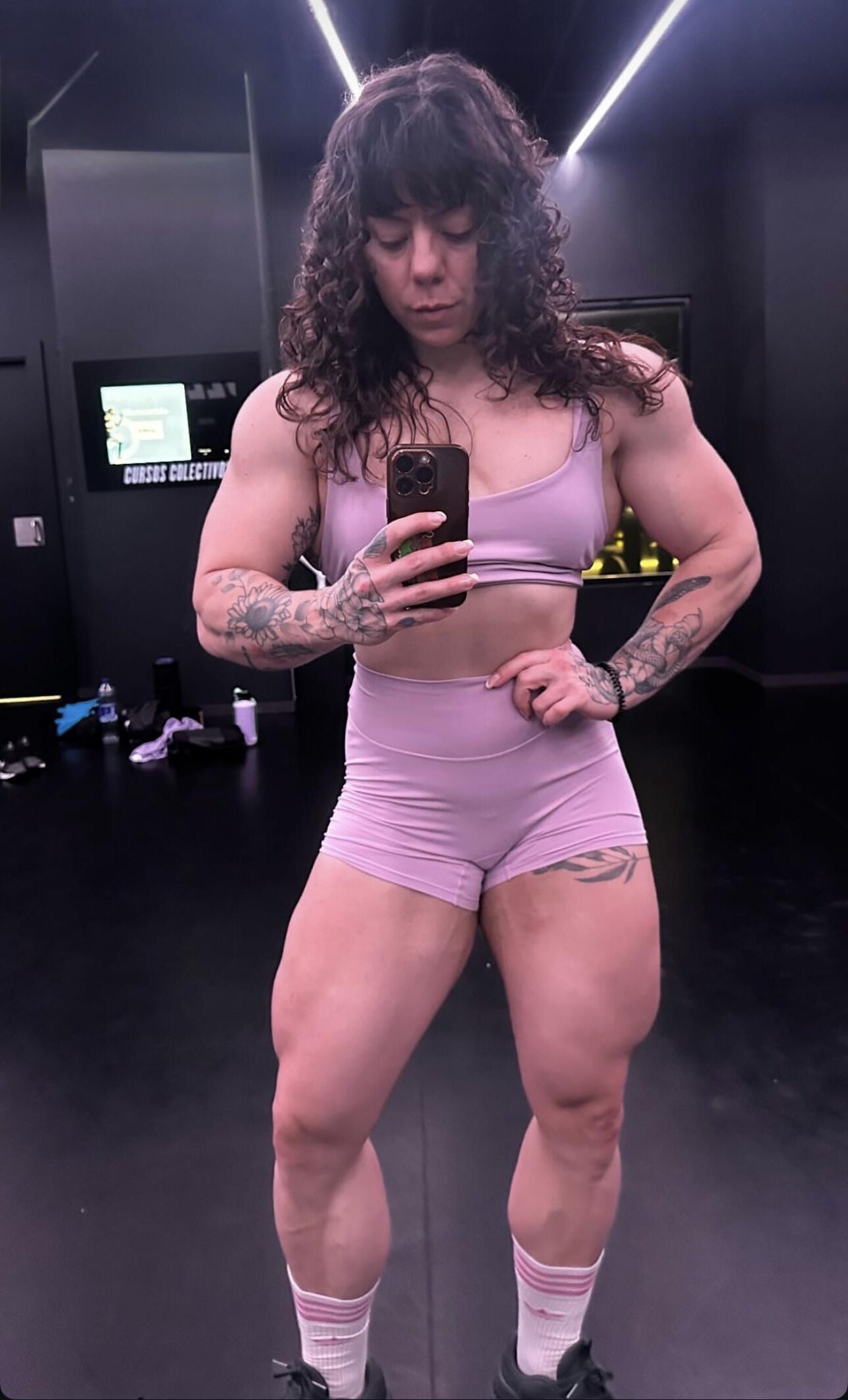 Muscle Girls Thicc e poderoso