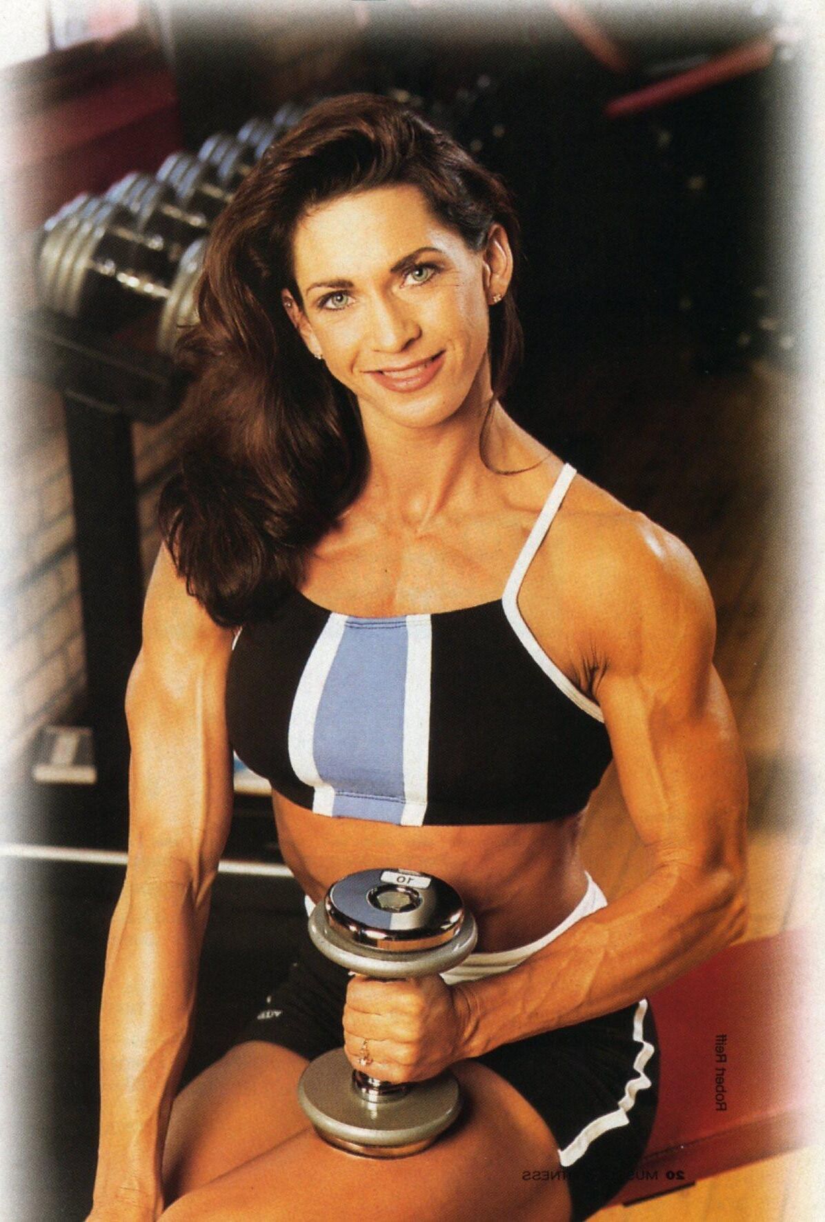 Meninas musculares aleatórias