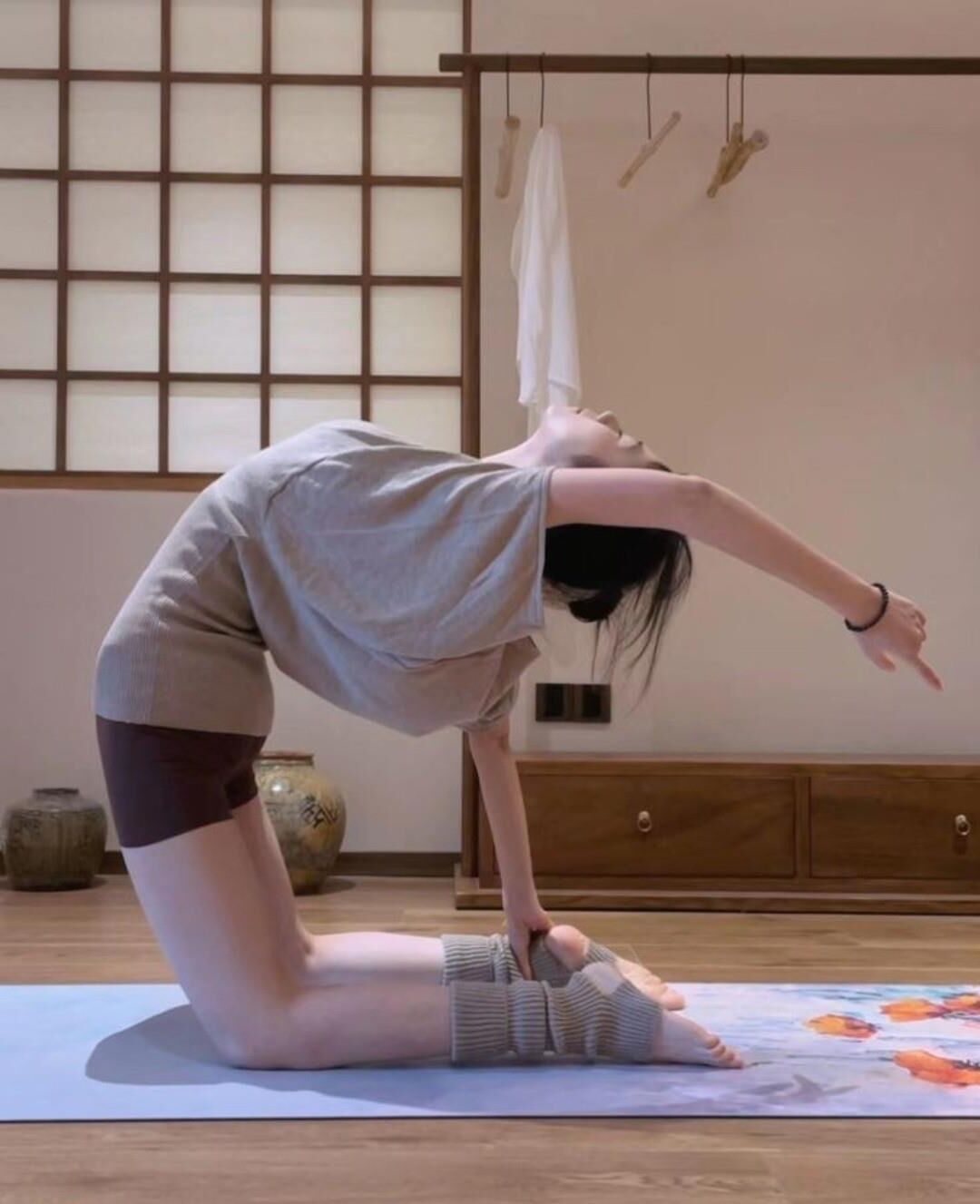 Yoga Ladies