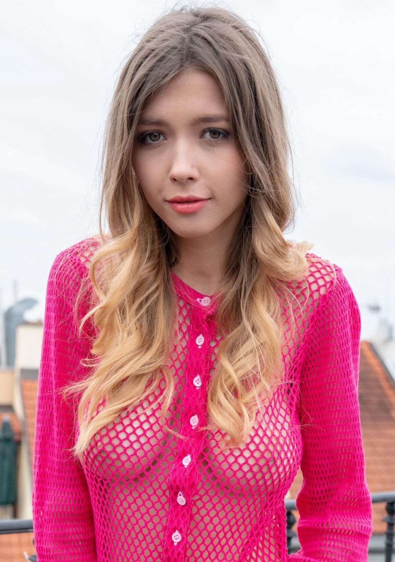 Braless 