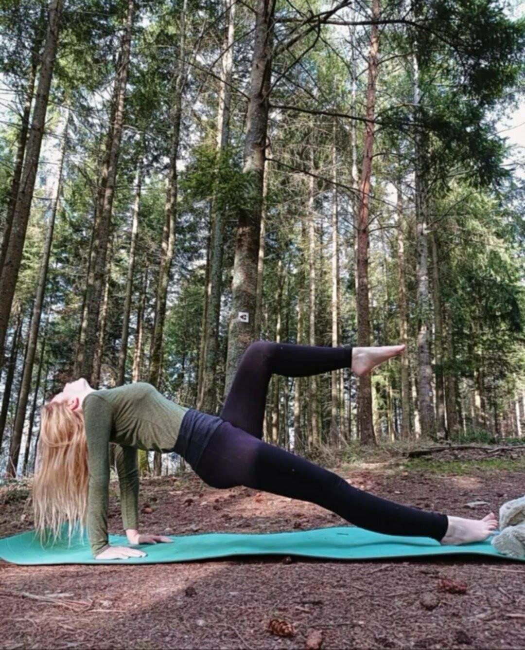 Yoga Ladies