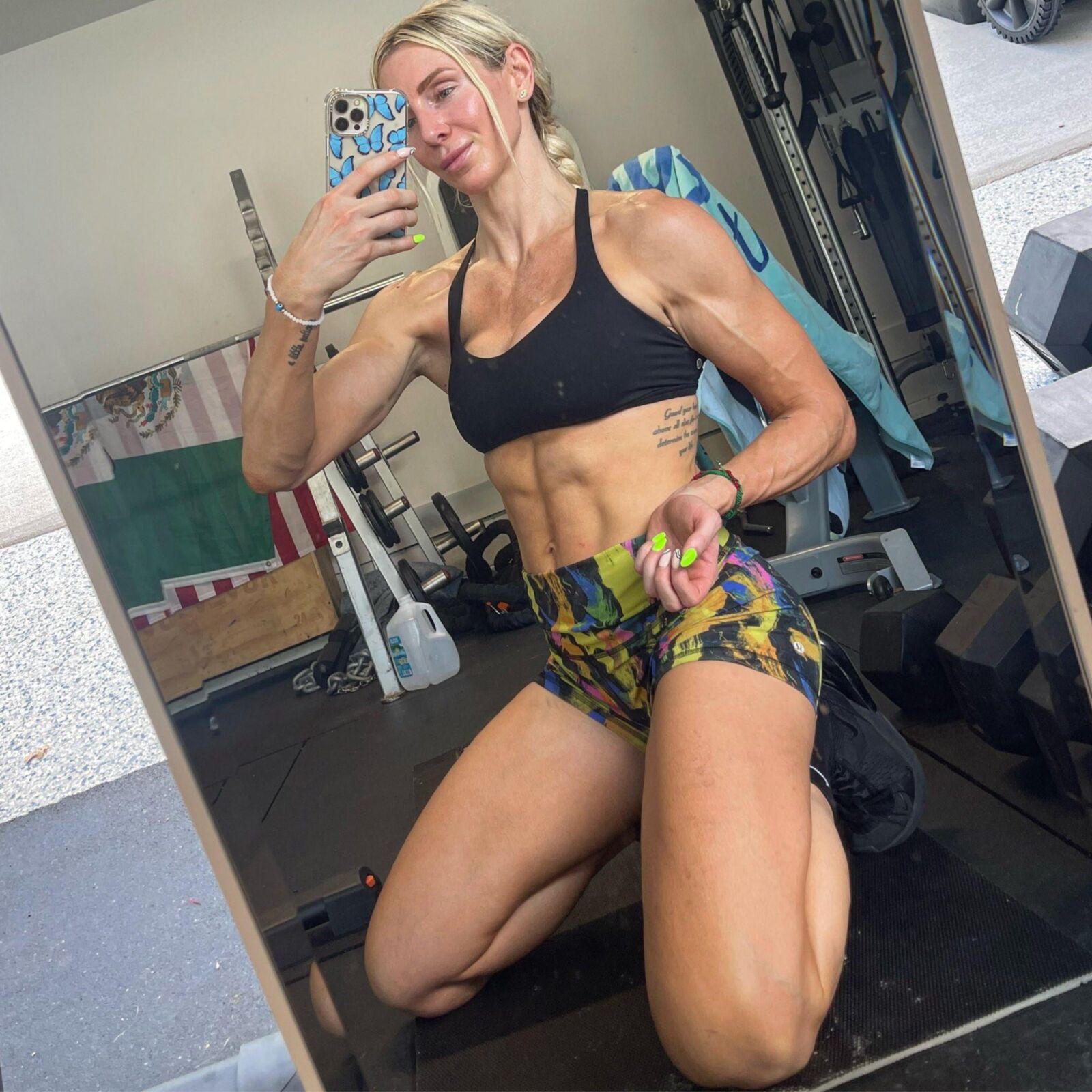 Random Muscle Girl 