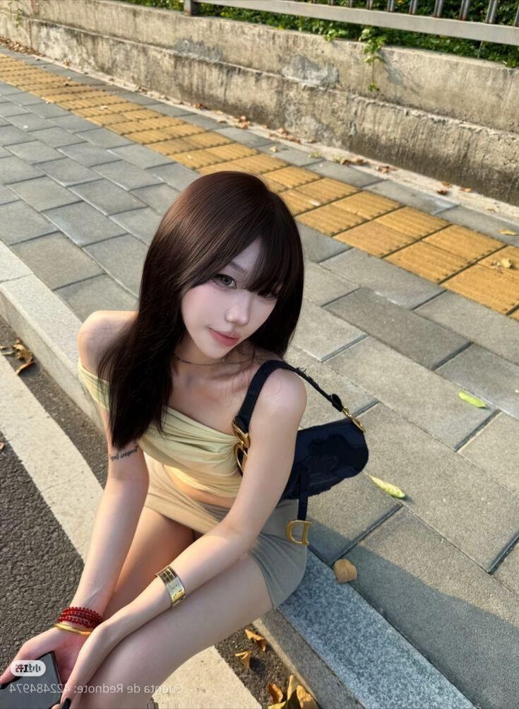 Miniskirt 