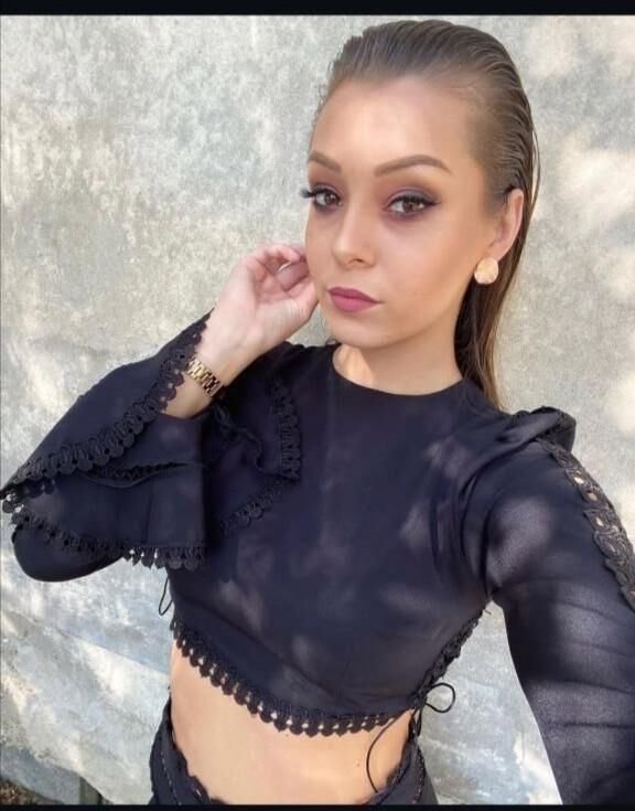 セルビアのティーン姉妹、彼女のもの/srbija klinka sestra i njen ves