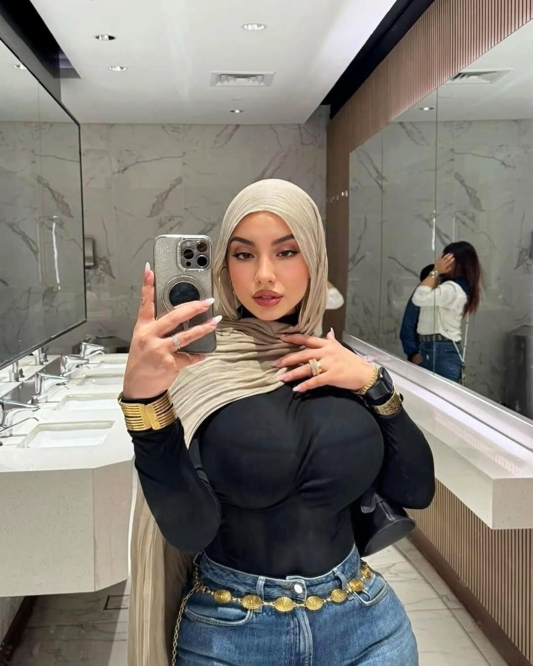 Bimbos hijabi