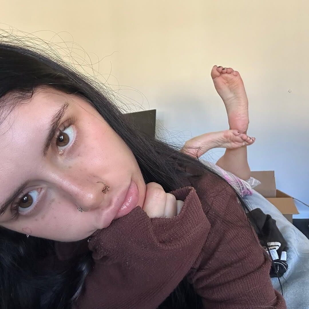Lilymn Queen of the Pose